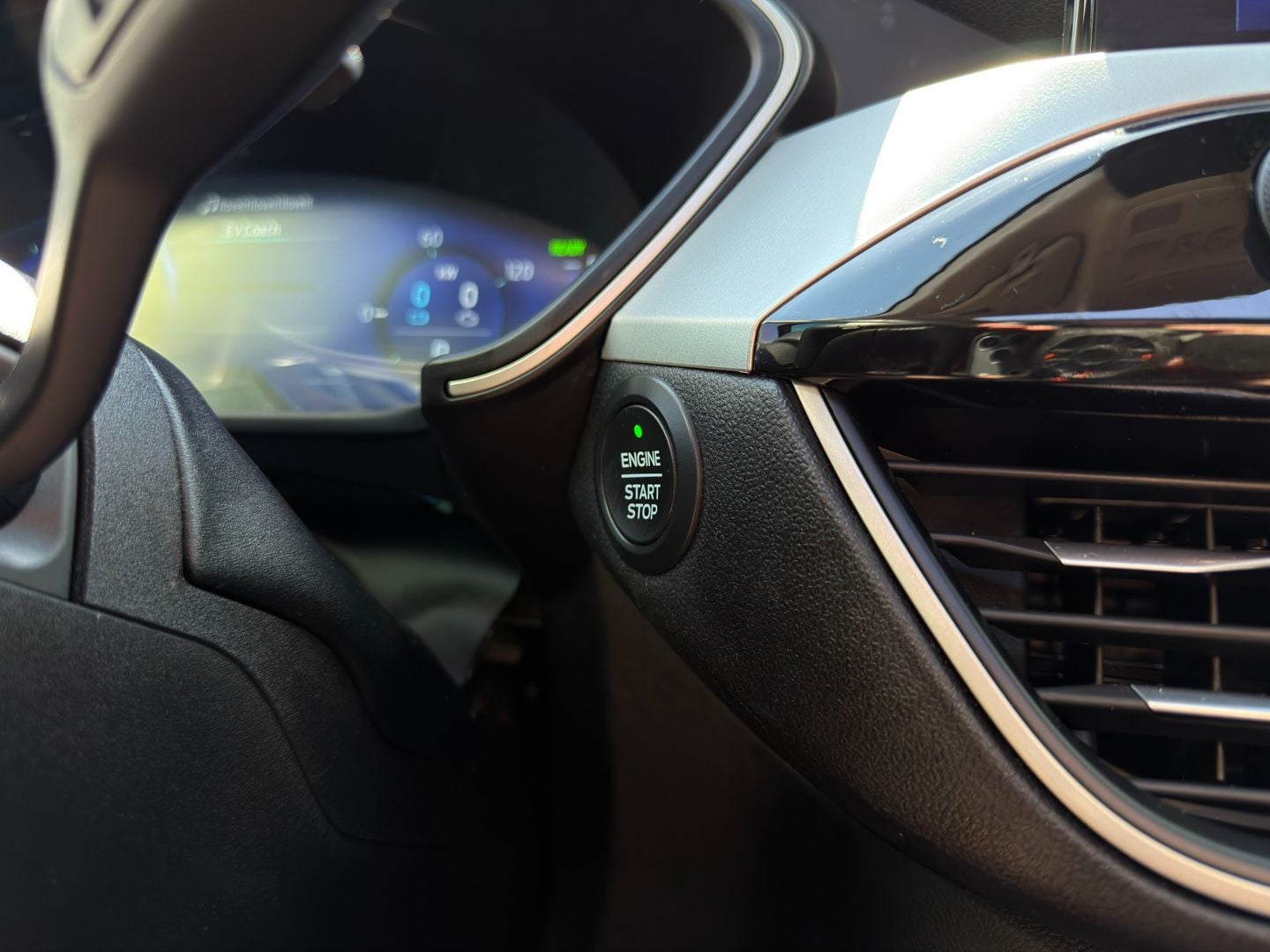 2020 Ford Escape SE Sport Hybrid