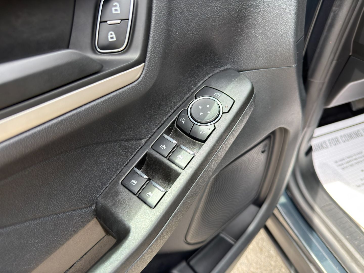 2022 Ford Escape SE Hybrid