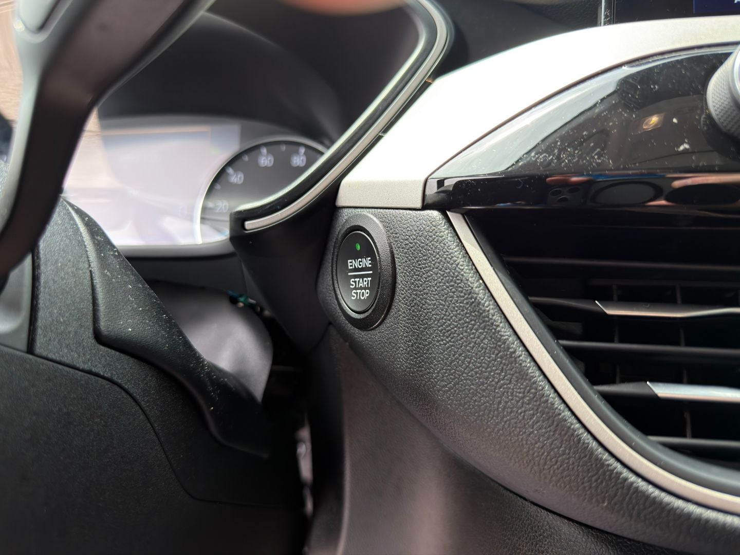 2022 Ford Escape SE Hybrid