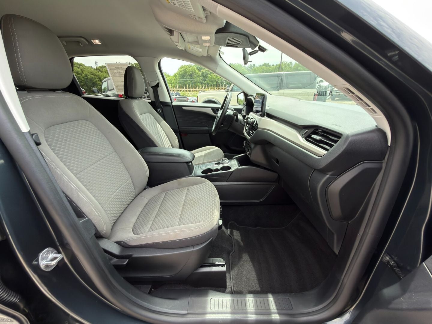 2022 Ford Escape SE Hybrid