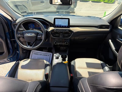 2022 Ford Escape Titanium Hybrid