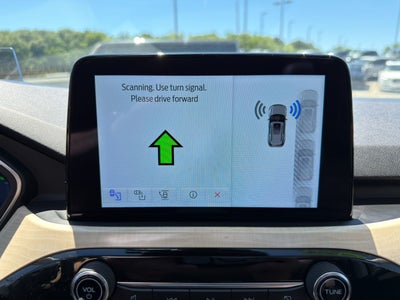 2022 Ford Escape Titanium Hybrid