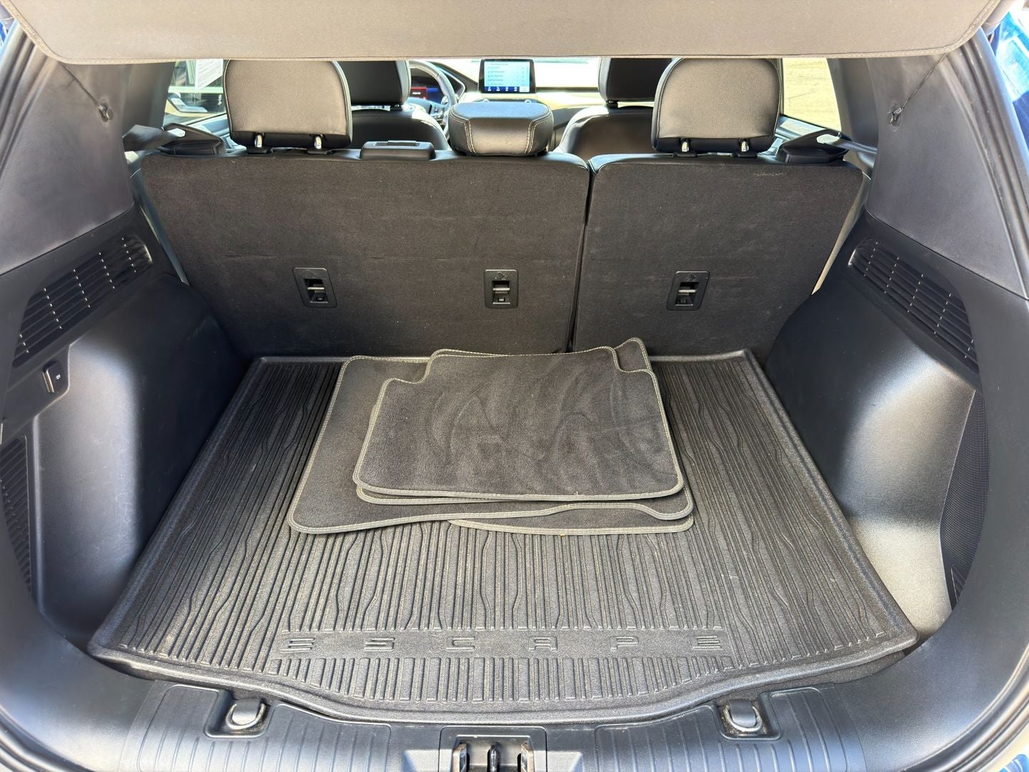 2022 Ford Escape Titanium Hybrid