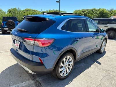 2022 Ford Escape Titanium Hybrid