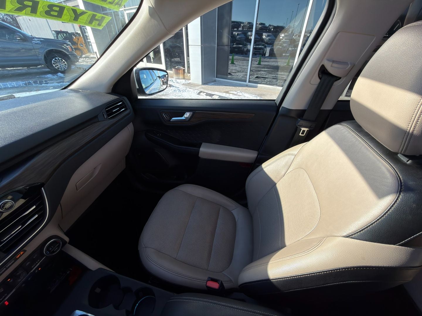 2020 Ford Escape Titanium Hybrid