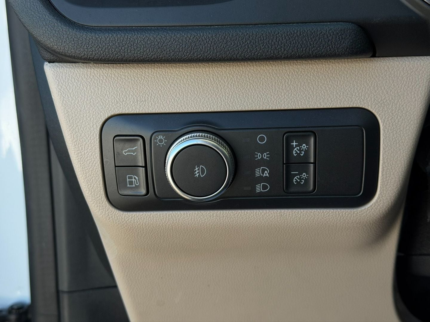 2020 Ford Escape Titanium Hybrid