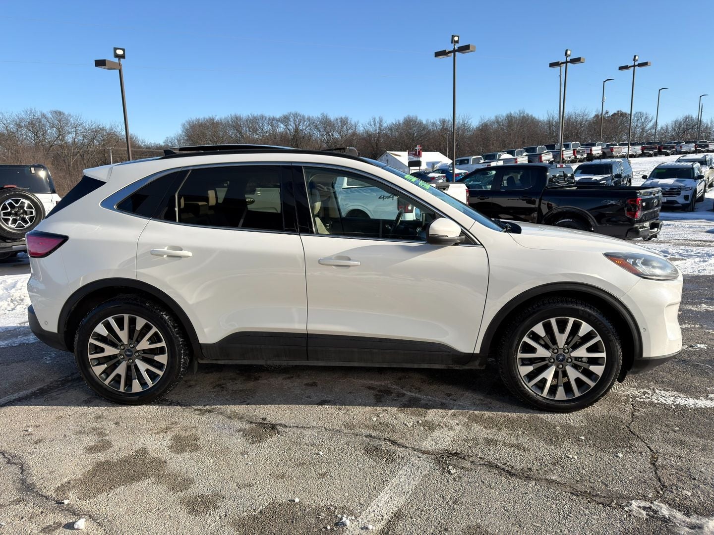 2020 Ford Escape Titanium Hybrid