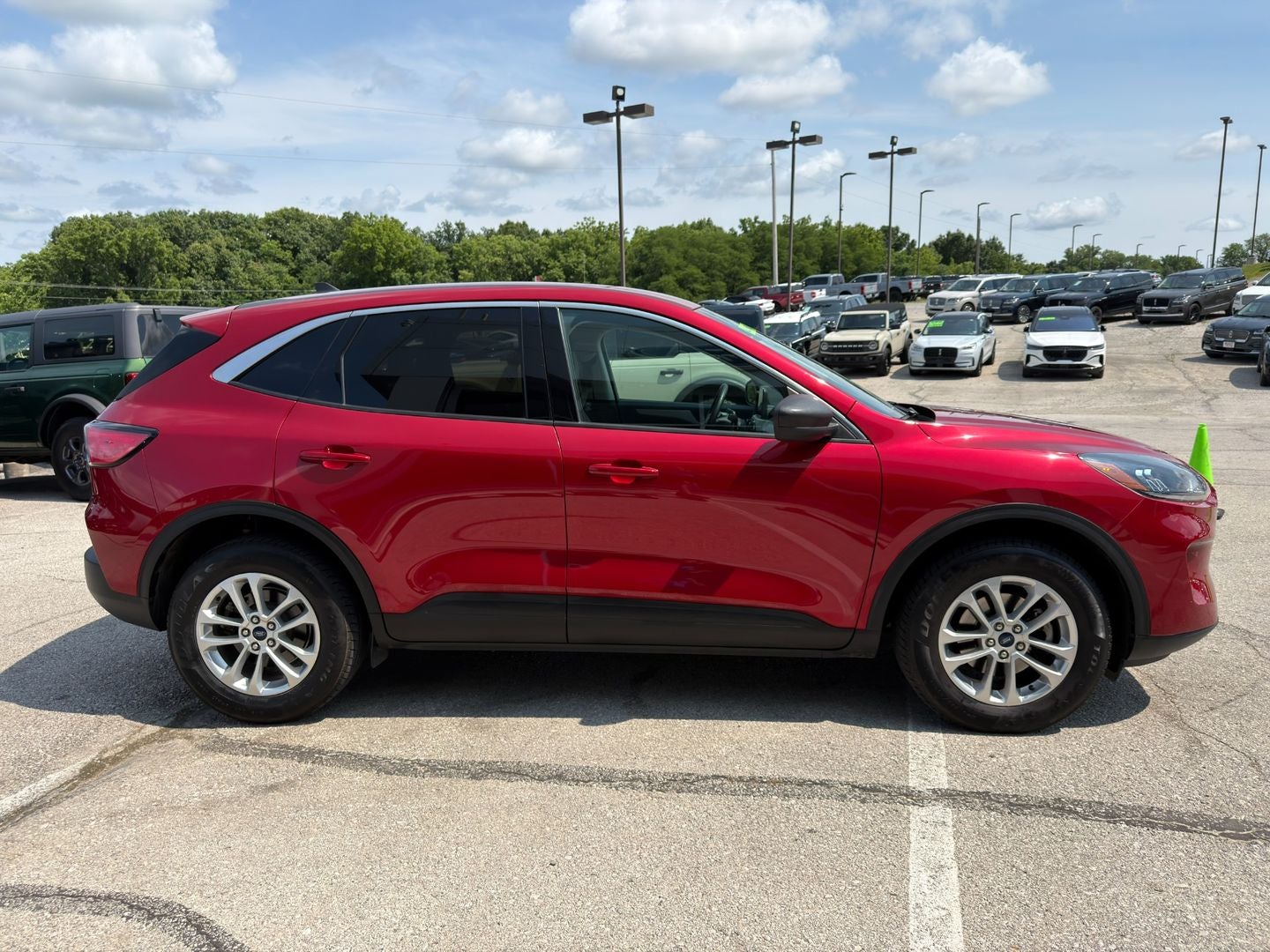 2022 Ford Escape SE