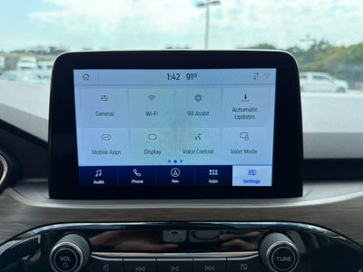 2020 Ford Escape Titanium