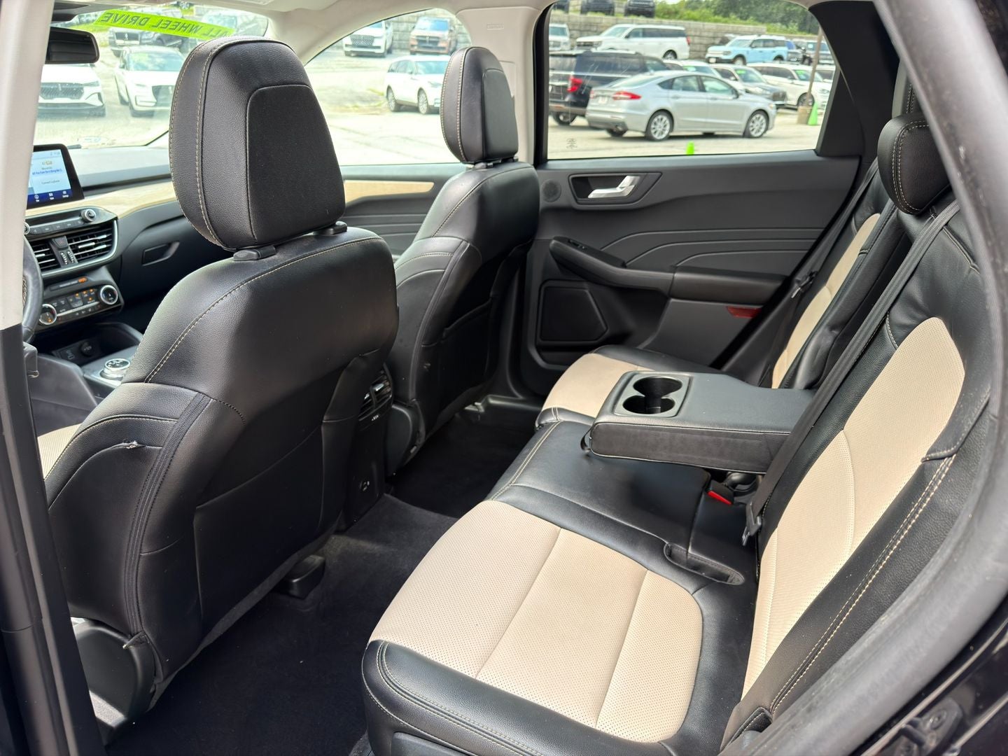 2022 Ford Escape Titanium