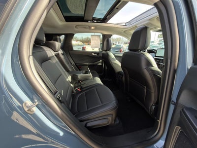 2025 Ford Escape Platinum