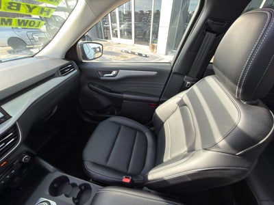 2025 Ford Escape Platinum