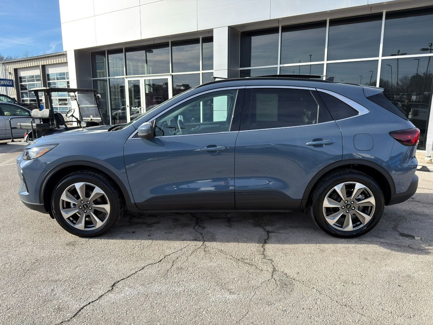 2025 Ford Escape Platinum