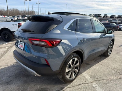 2025 Ford Escape Platinum