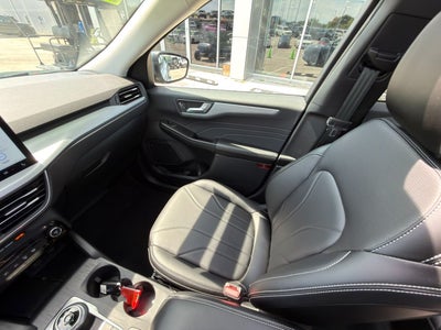 2026 Ford Escape Platinum