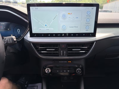 2026 Ford Escape Platinum