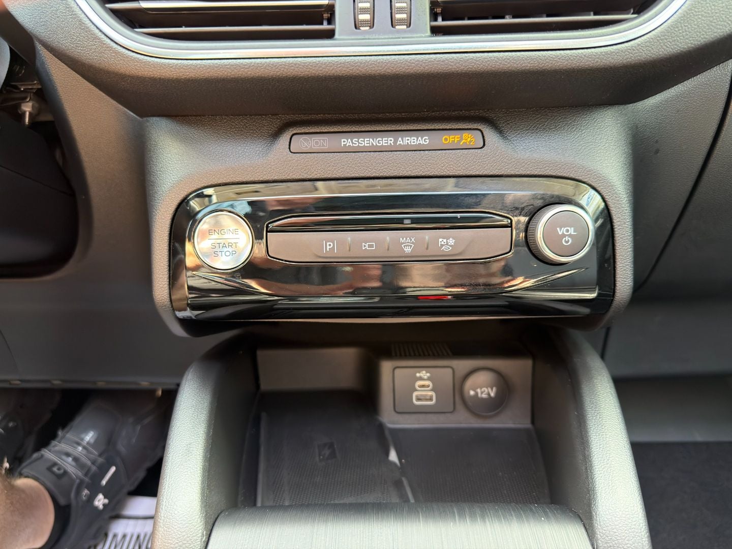 2026 Ford Escape Platinum