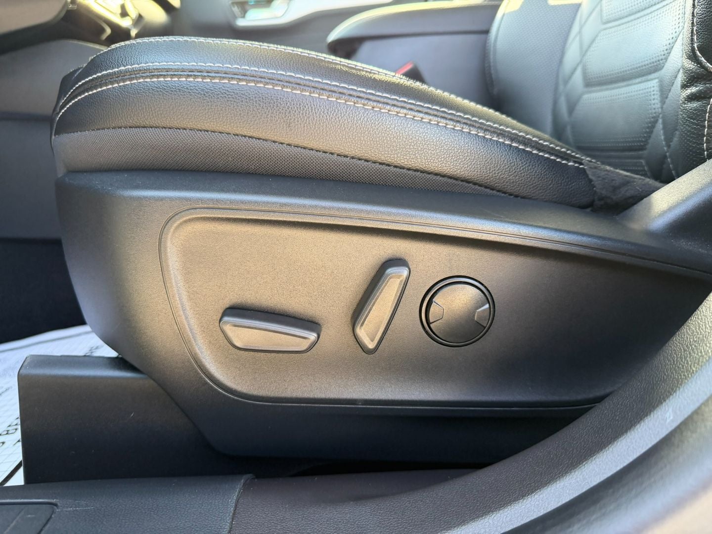 2024 Ford Escape Platinum