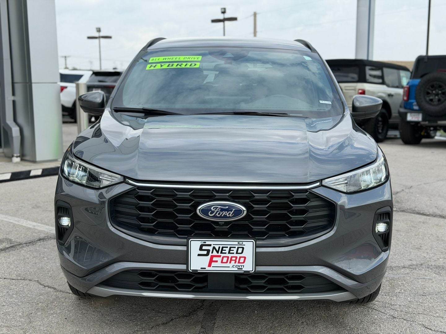 Used 2024 Ford Escape ST-Line Select with VIN 1FMCU9NZ3RUA13646 for sale in Kansas City