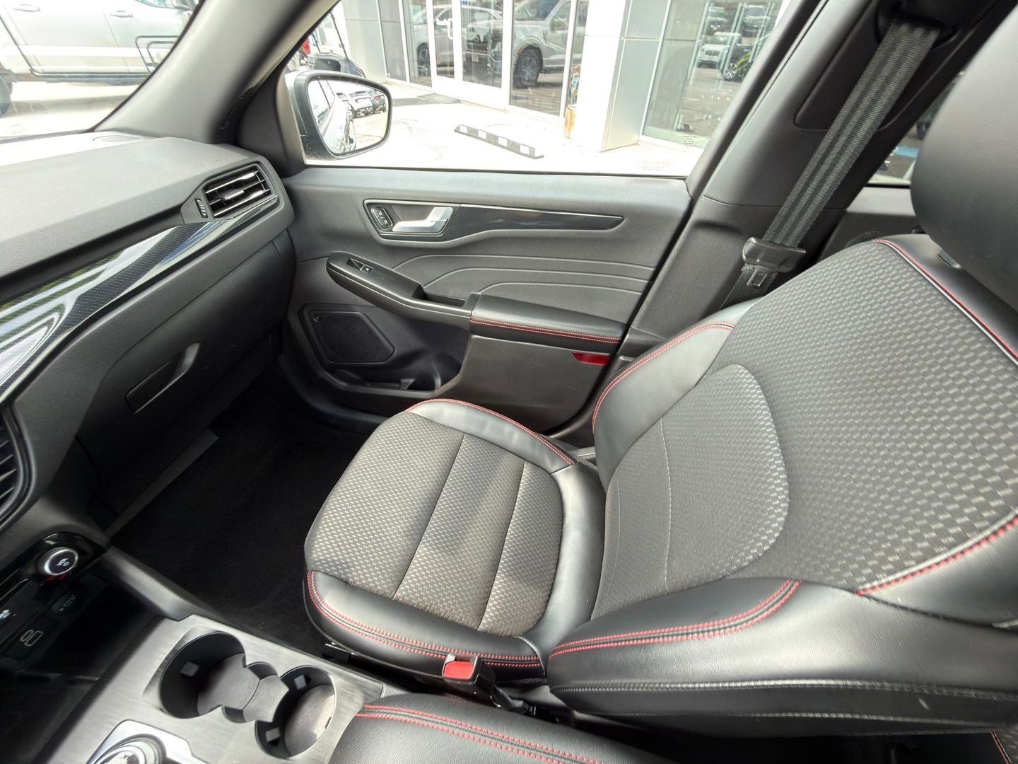 2024 Ford Escape ST-Line Select