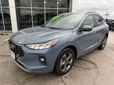 2023 Ford Escape ST-Line Select