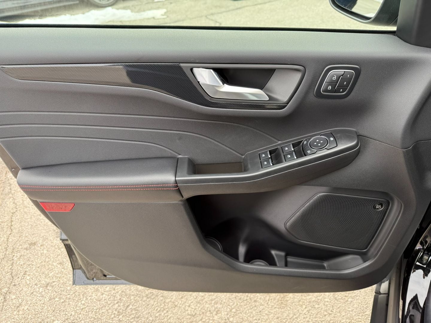 2025 Ford Escape ST-Line Elite