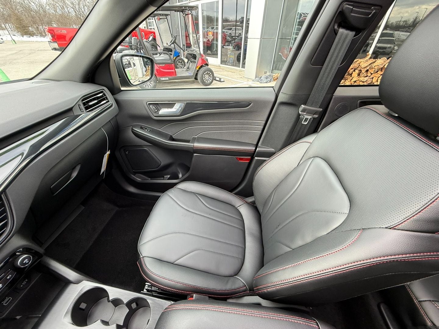 2025 Ford Escape ST-Line Elite