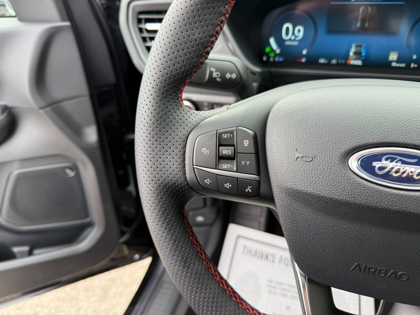 2025 Ford Escape ST-Line Elite