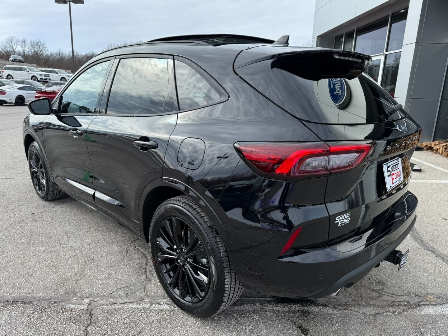 2025 Ford Escape ST-Line Elite