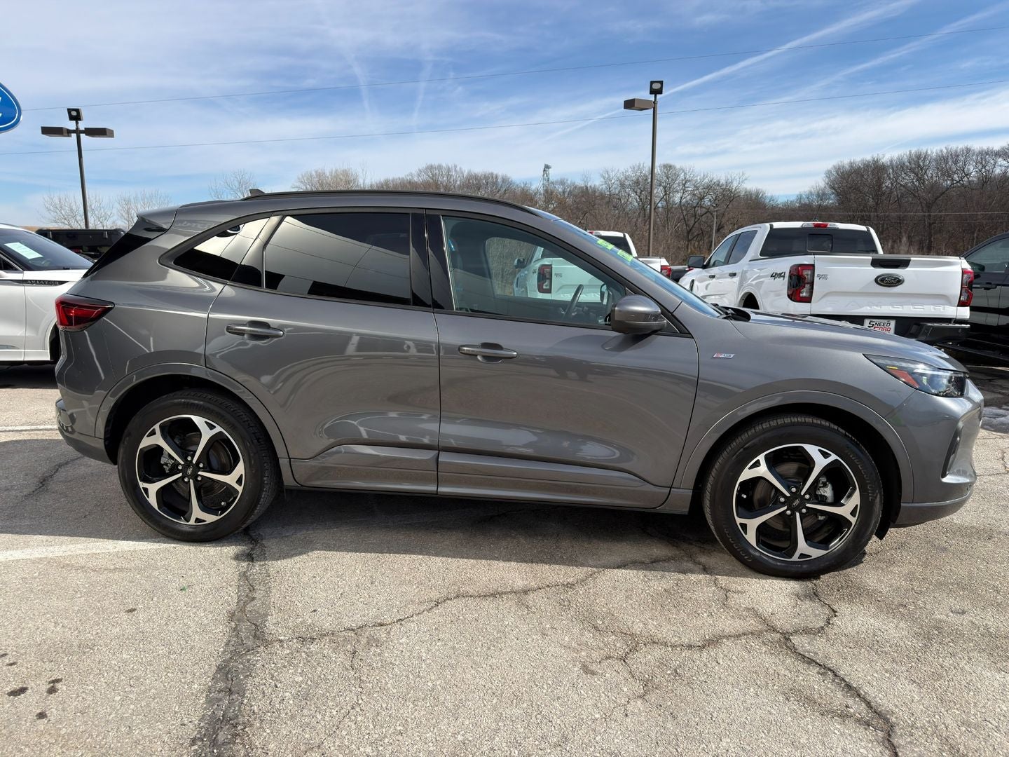 2024 Ford Escape ST-Line Elite