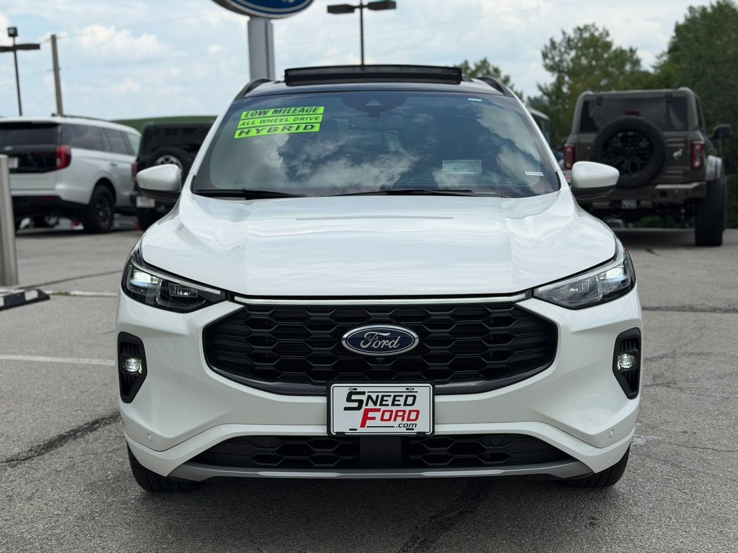 Used 2024 Ford Escape ST-Line Elite with VIN 1FMCU9PZ3RUB26977 for sale in Kansas City