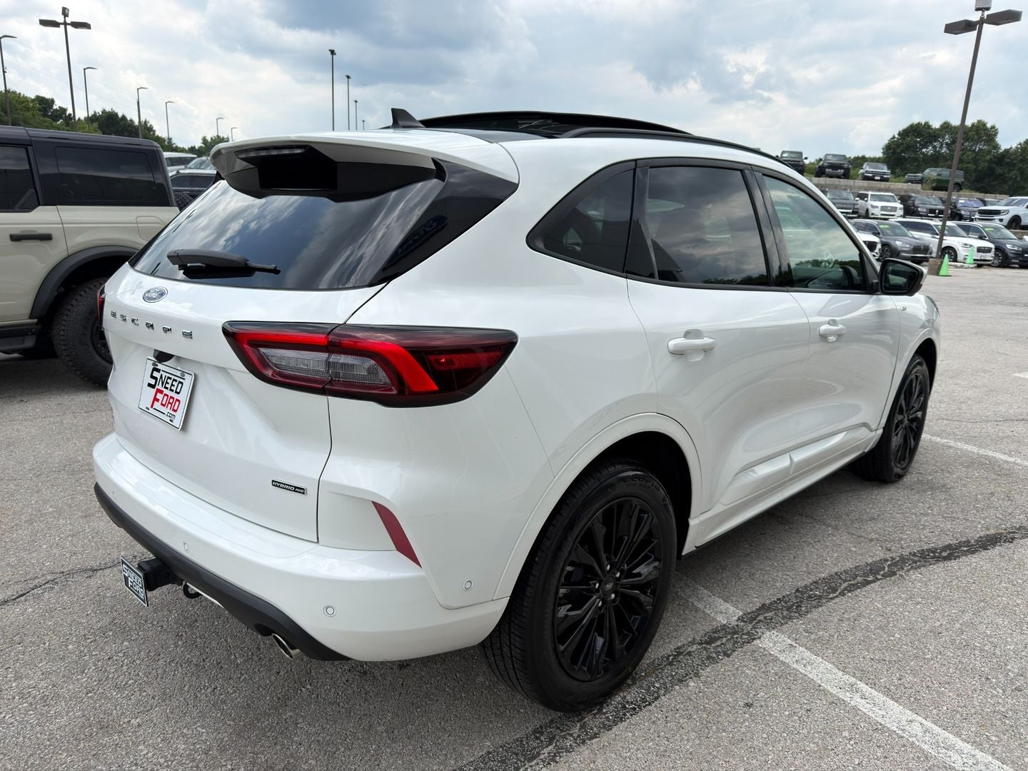 2024 Ford Escape ST-Line Elite
