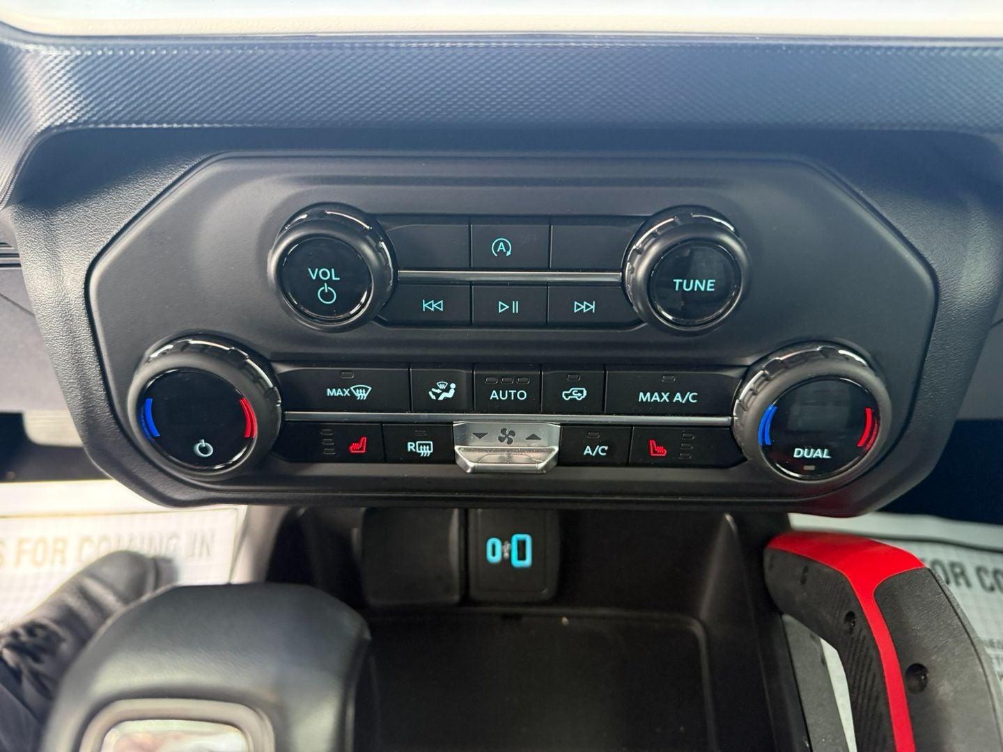 2024 Ford Bronco Heritage Edition