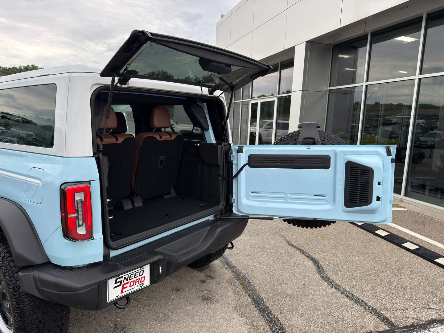 2024 Ford Bronco Heritage Limited Edition