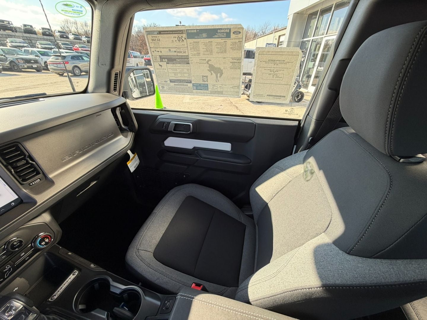 2025 Ford Bronco Base