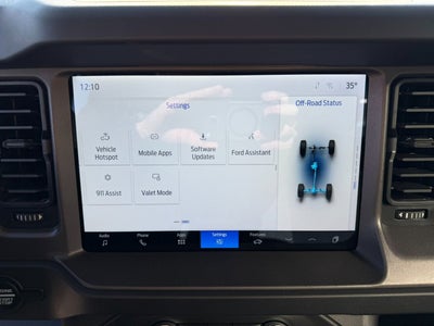 2025 Ford Bronco Base