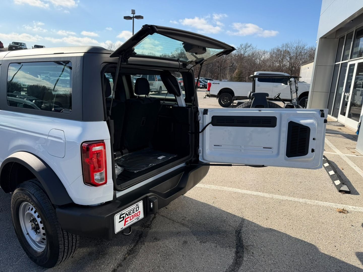 2025 Ford Bronco Base