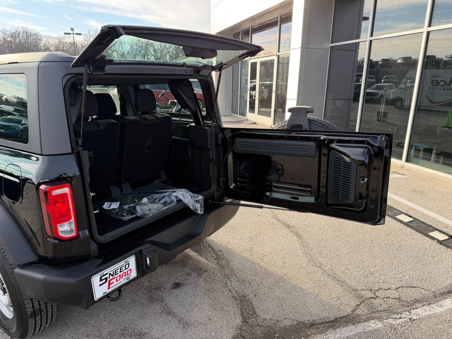 2025 Ford Bronco Base