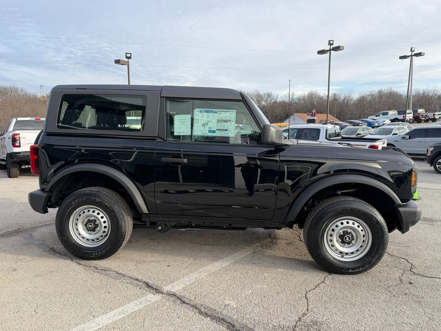 2025 Ford Bronco Base