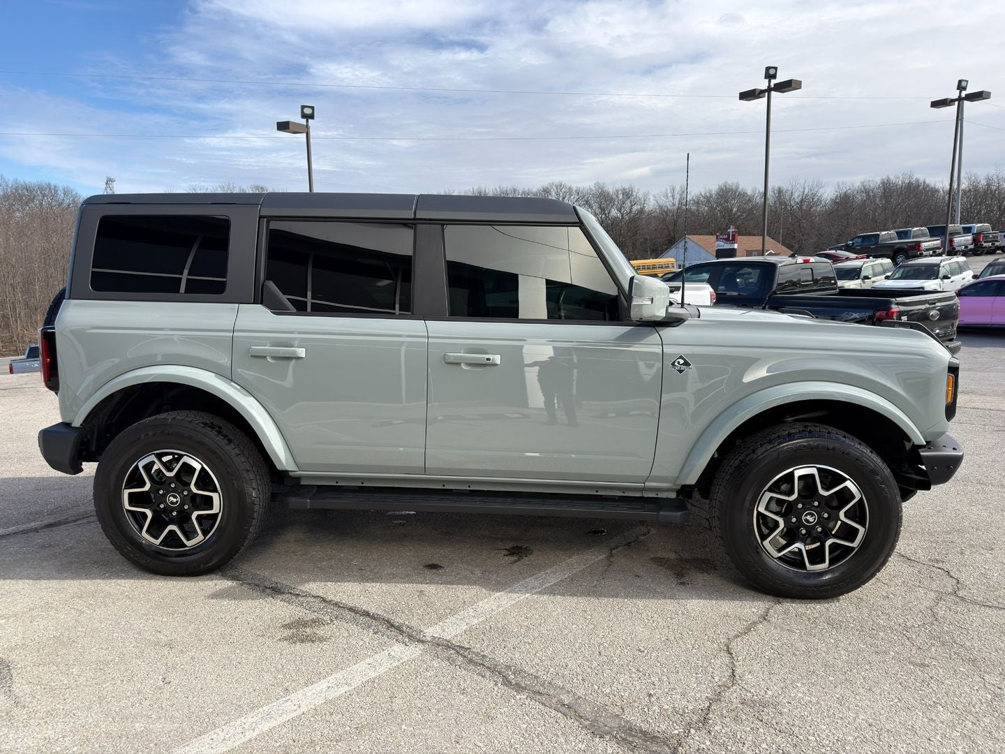 2024 Ford Bronco Outer Banks