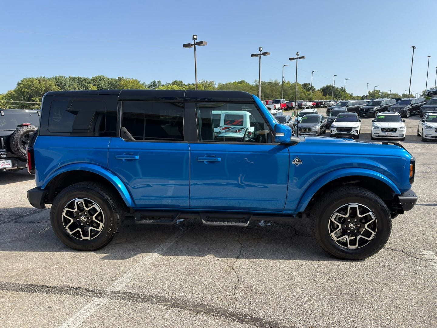 2024 Ford Bronco Outer Banks
