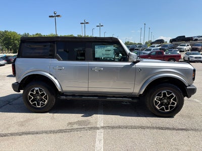 2021 Ford Bronco Outer Banks