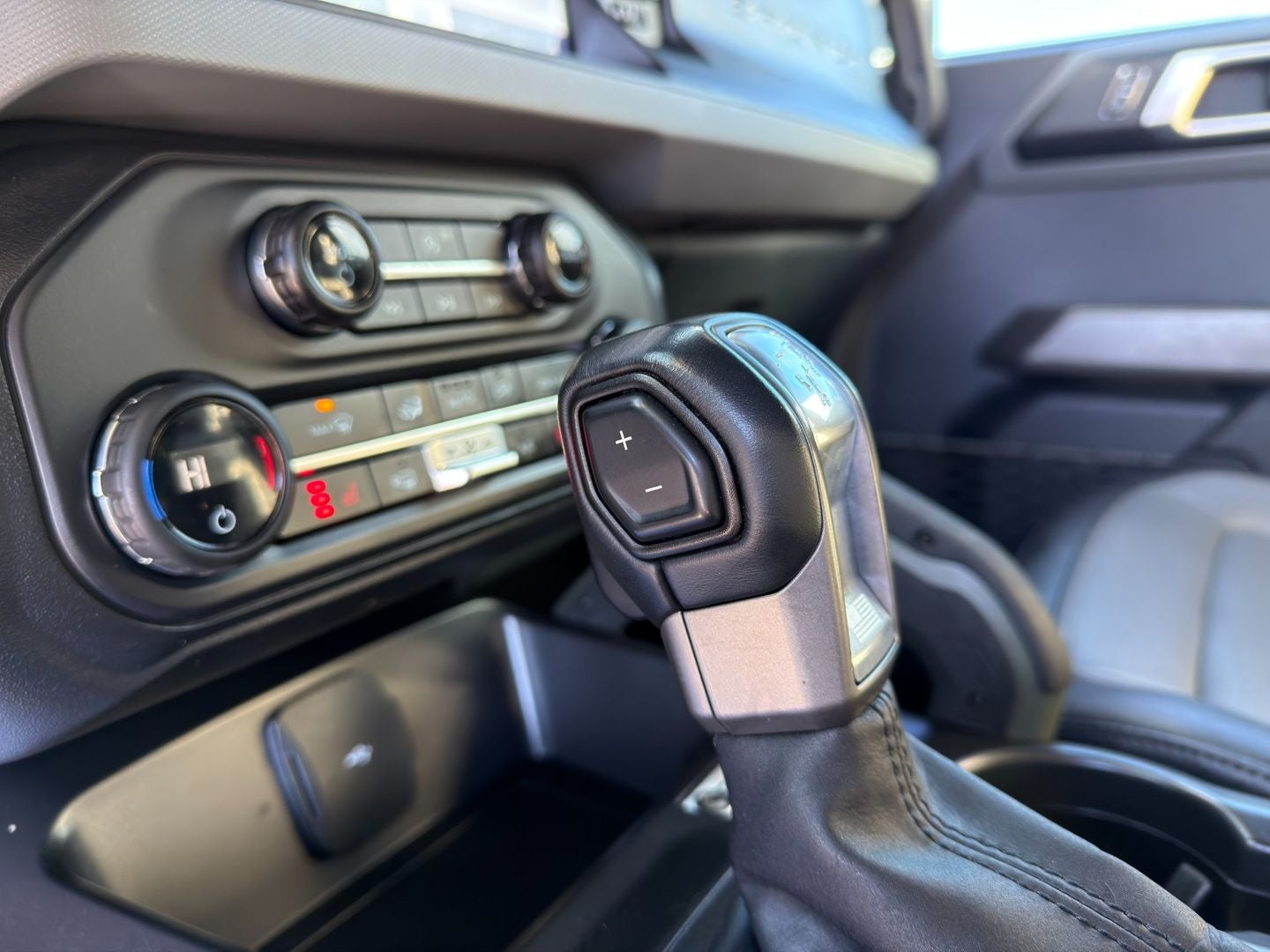 2023 Ford Bronco Everglades Advanced