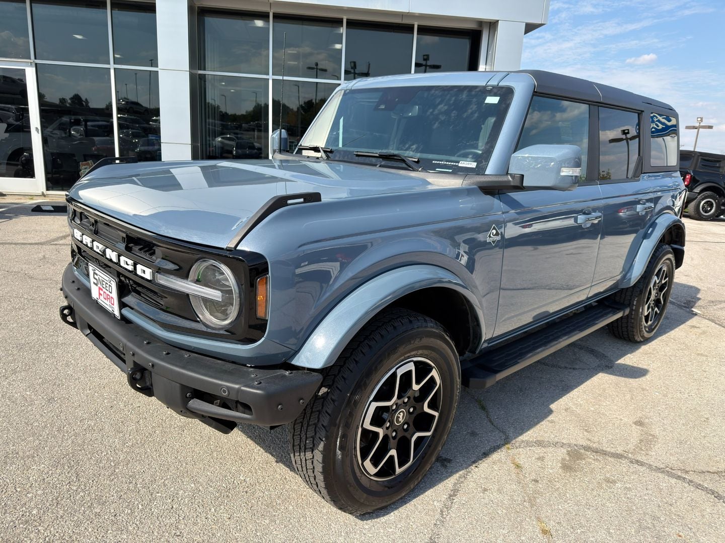 2023 Ford Bronco Outer Banks Advanced