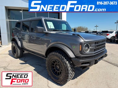 2023 Ford Bronco Base Advanced