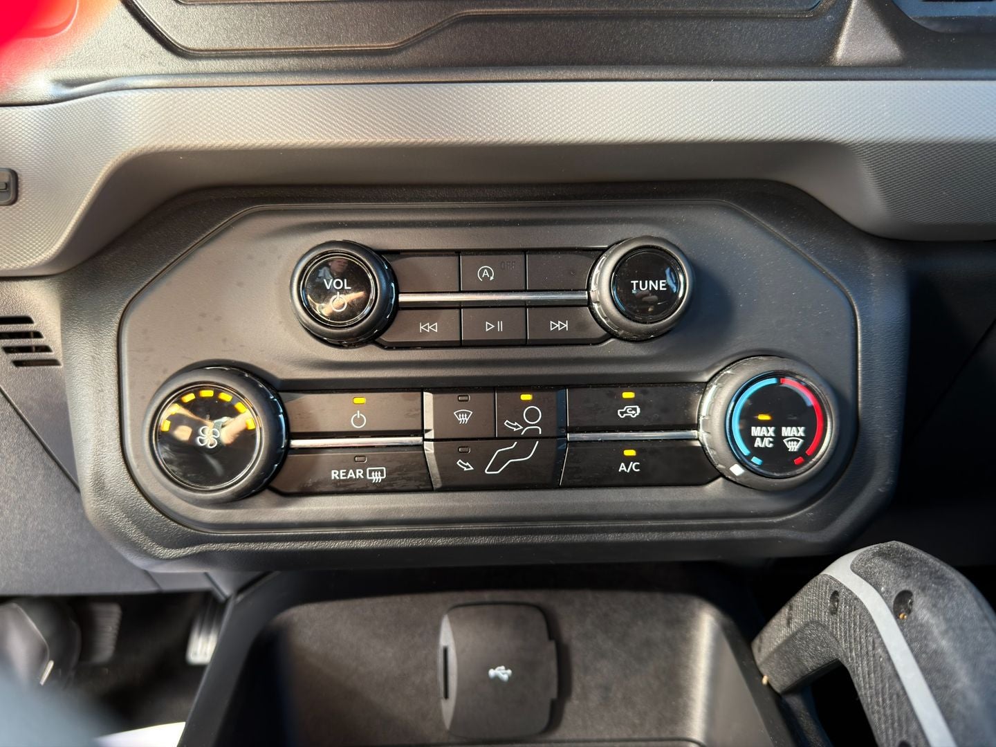 2023 Ford Bronco Base Advanced