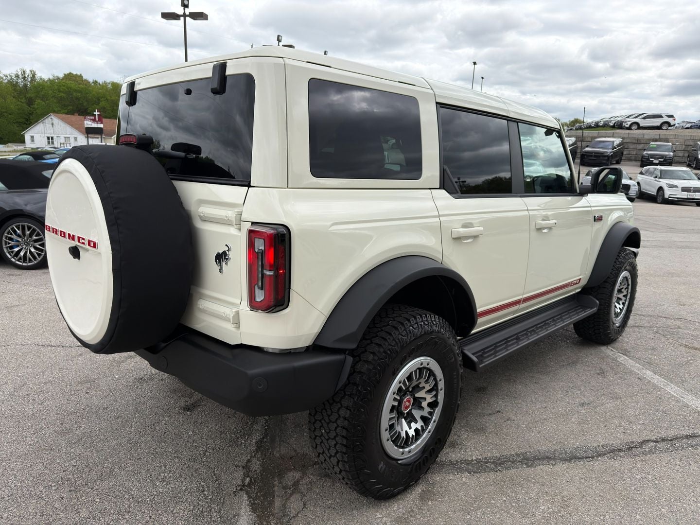 2026 Ford Bronco Outer Banks®