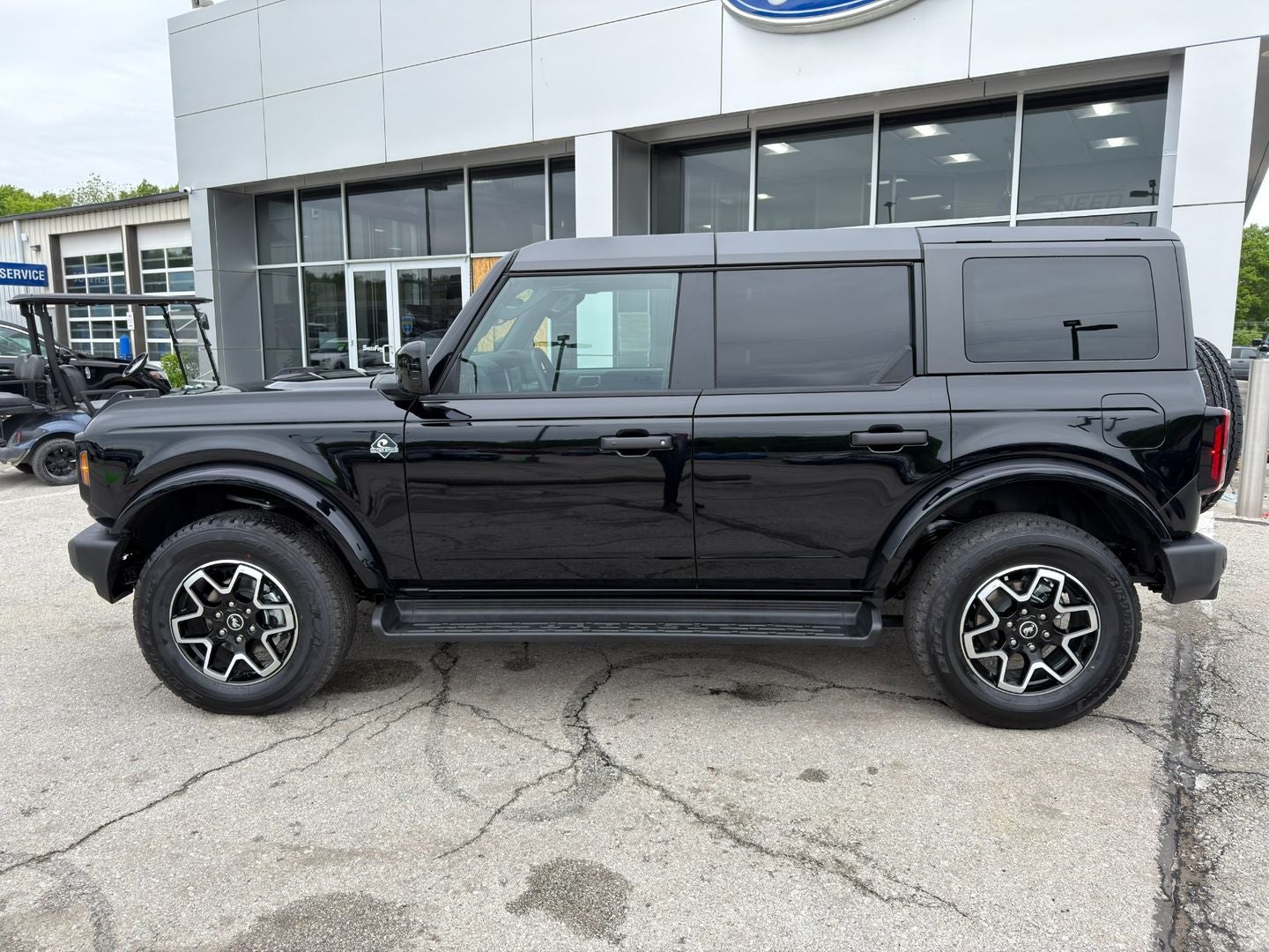 2026 Ford Bronco Outer Banks®