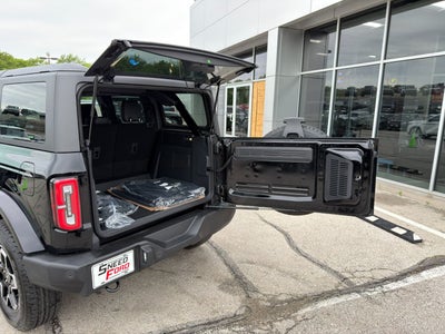 2026 Ford Bronco Outer Banks®