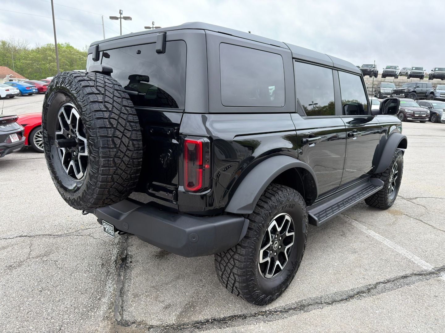 2025 Ford Bronco Outer Banks